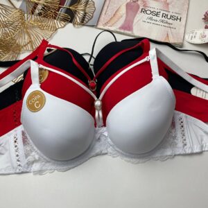 Бюстгальтер на тонкому поролоні